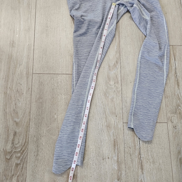 Gymshark Speed Leggings, Size Small, Gray/Light Green Multi - Picture 10 of 11